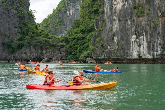 chèo thuyền Kayak